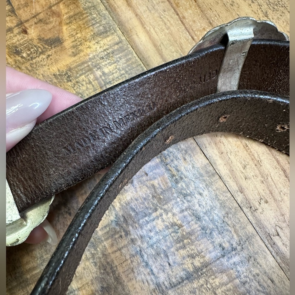 Ralph Lauren Brown Leather Belt with Silver Conchos - Picture 2 of 11